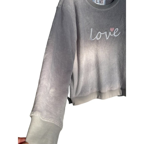 Muck Luks Grey sweatshirt with embroidered‎ LOVE size Medium - Picture 3 of 7